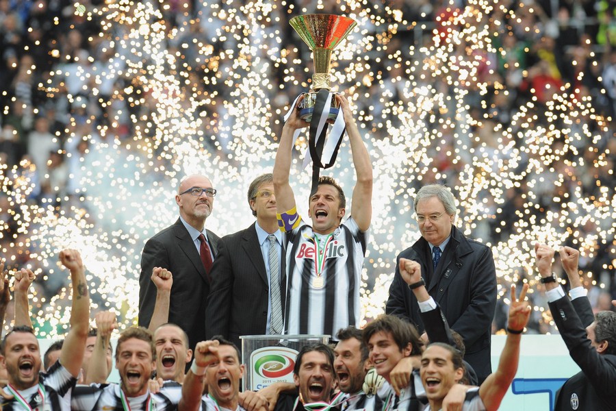 尤文图斯:欧冠赛场上的“破咒复兴交响诗”